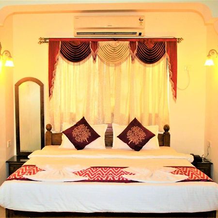 Hôtel Sonikas Heritage à Goa Extérieur photo